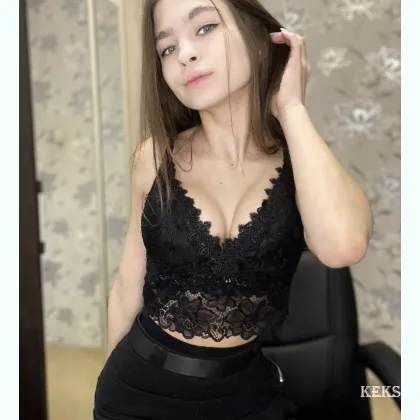 Скину ФОТОГРАФІЇ І ВІДЕО проведу ПЕРЕПИСКУ,ВІДЕО ЗВЯЗОК